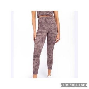 Mono B Tie Dye High-Waisted Leggings
